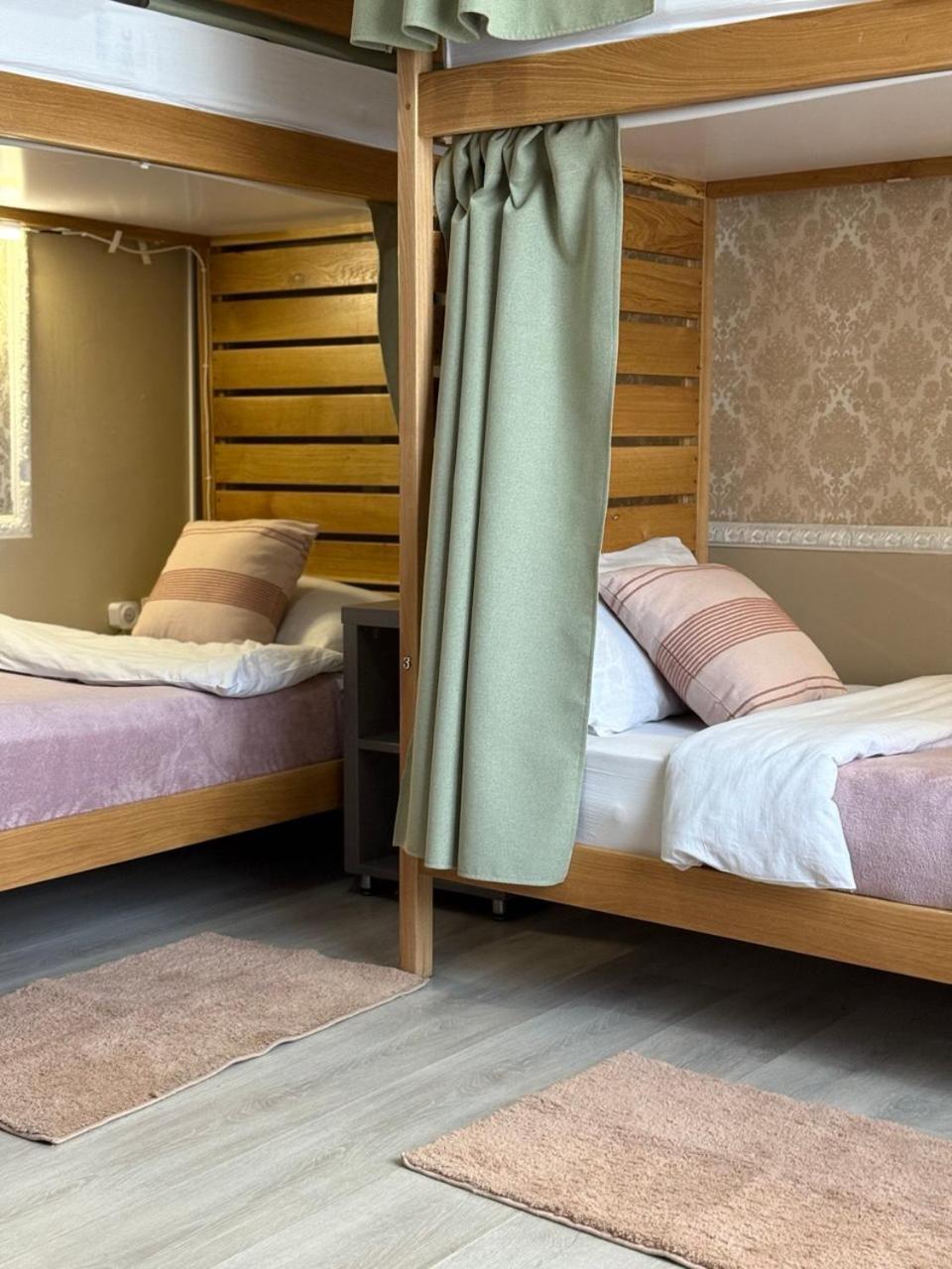 Buddha Hostel Bodoni Chişinău Eksteriør billede
