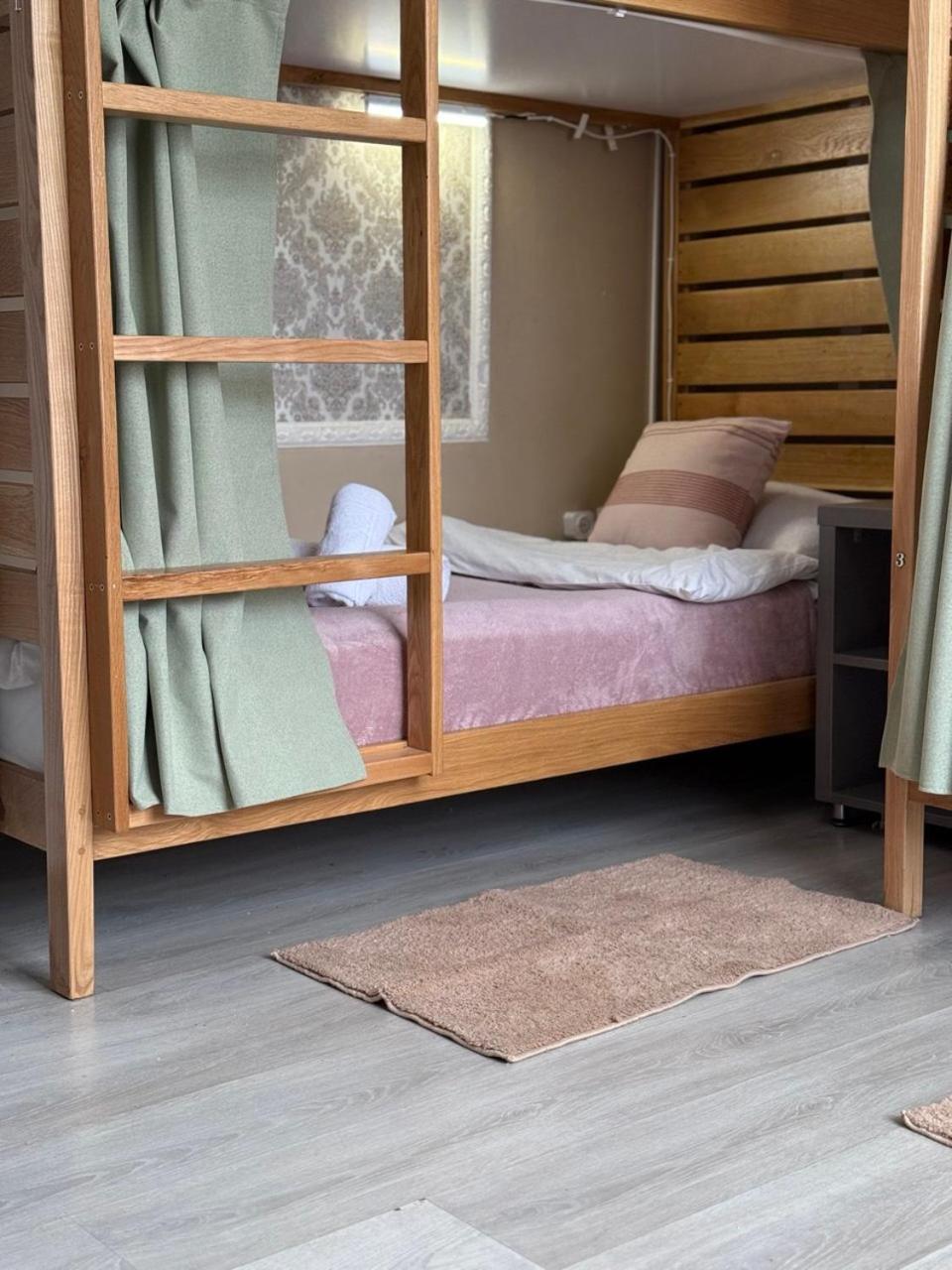 Buddha Hostel Bodoni Chişinău Eksteriør billede