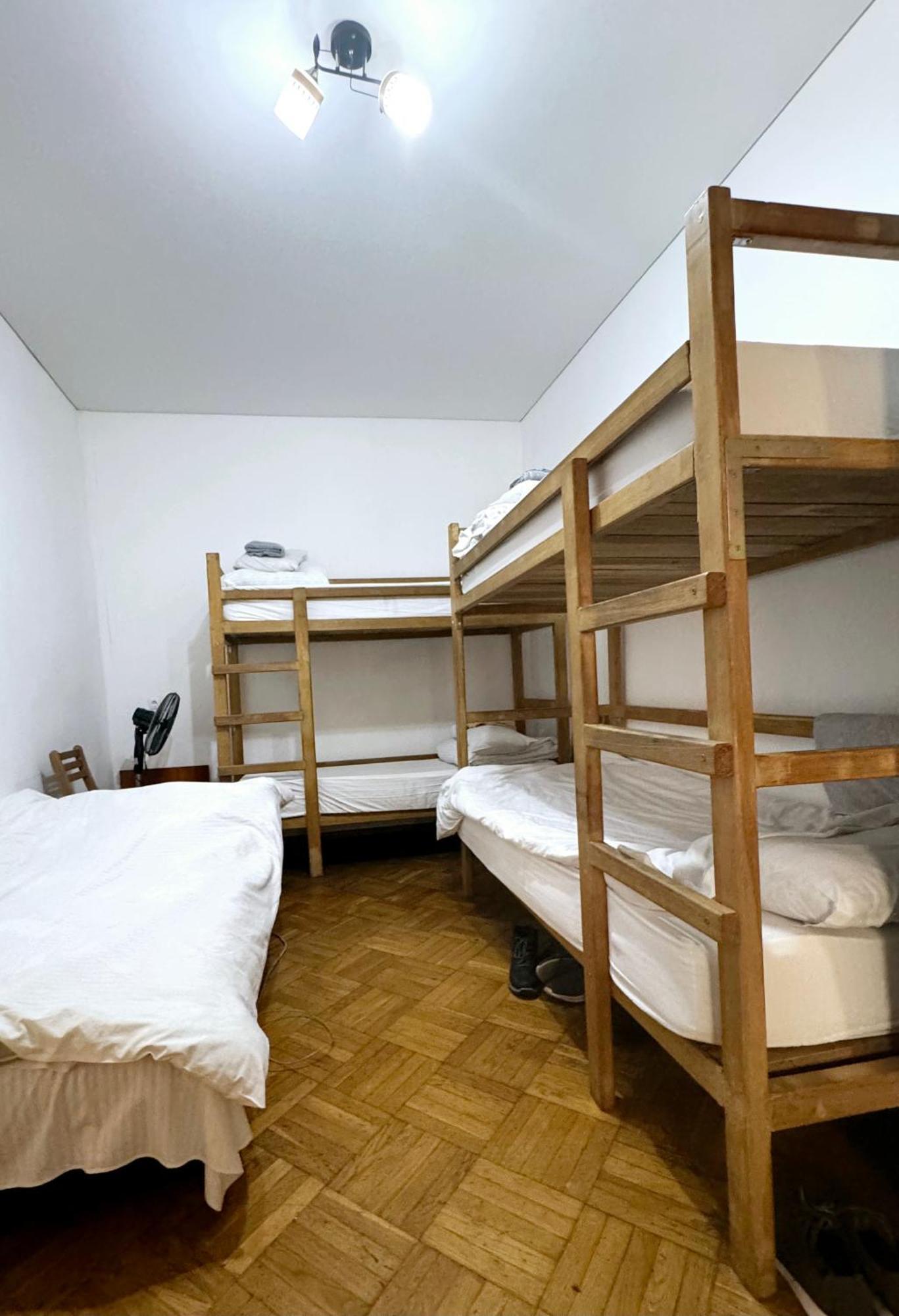 Buddha Hostel Bodoni Chişinău Eksteriør billede